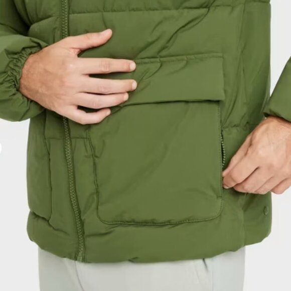 NEW WITH TAGS All In Motion HEAVYWEIGHT Puffer Jacket - Picture 3 of 4